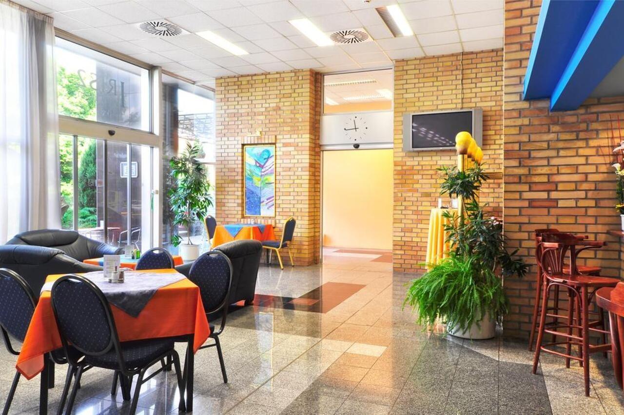Otel Olympik Congress 3*